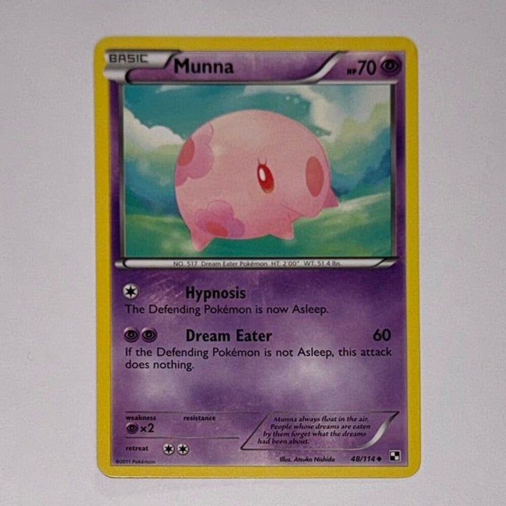 POKEMON CARD: Munna #48/114 (Pokemon Black & White)